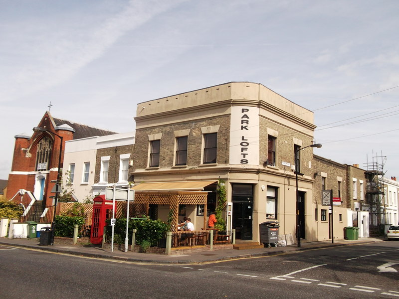 Park Lofts Public House Peckham David Anstiss Cc By Sa 2 0