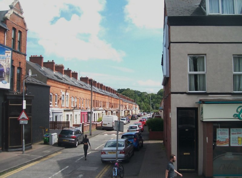 Farnham Street Off The Lower Ormeau Road Eric Jones Cc By Sa 2 0