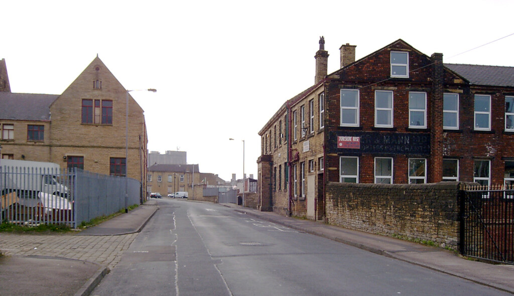 Rebecca Street Bradford Habiloid Cc By Sa Geograph Britain