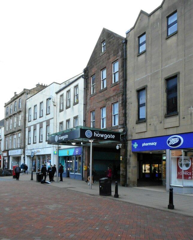 Entrance To The Howgate Richard Sutcliffe Cc By Sa 2 0 Geograph