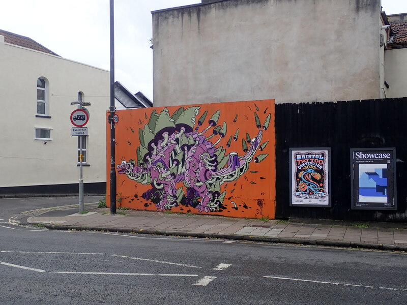 Dinosaur On North Street Eirian Evans Cc By Sa Geograph