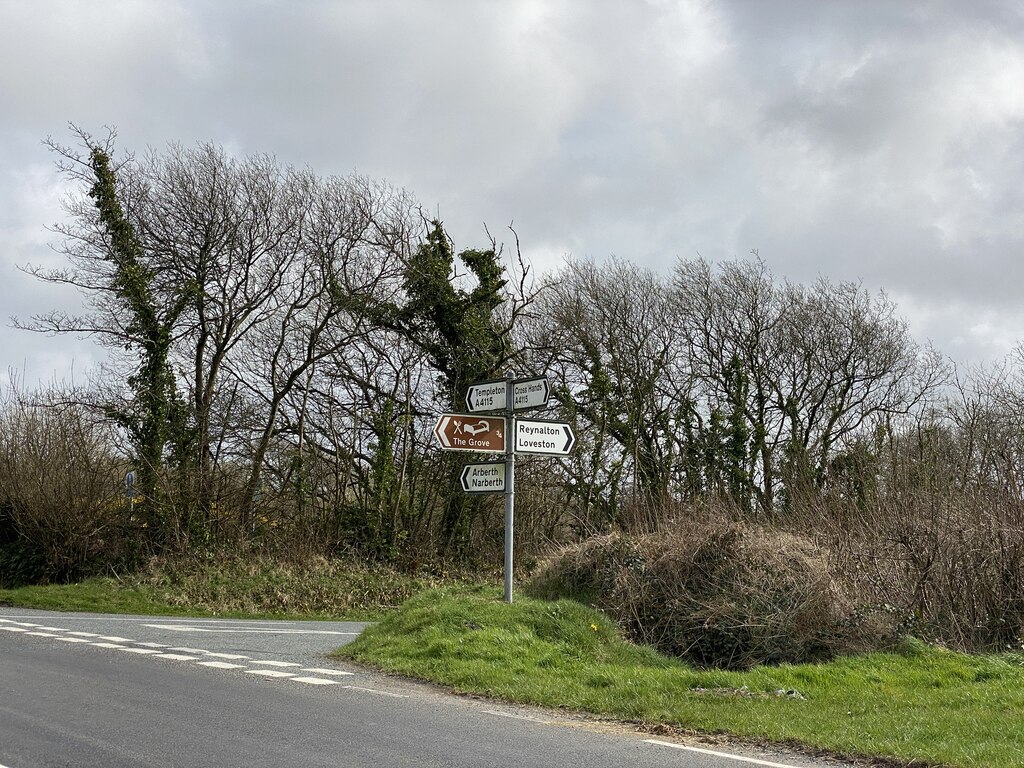 Road Junction On A Alan Hughes Cc By Sa Geograph Britain