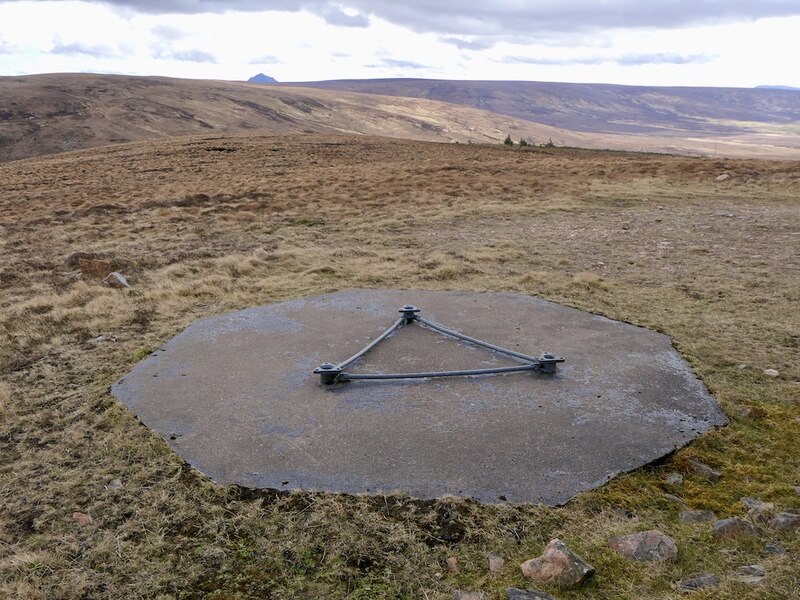 Mast Base Meall A Bhealaich Richard Webb Cc By Sa 2 0 Geograph