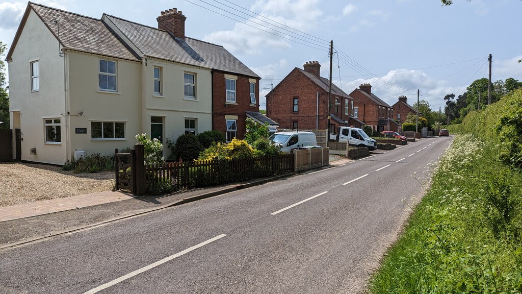 Sweetlake Cottages Tcexplorer Cc By Sa Geograph Britain And