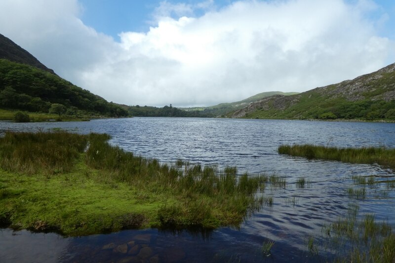 Across Llyn Cwm Bychan Ds Pugh Cc By Sa Geograph Britain And