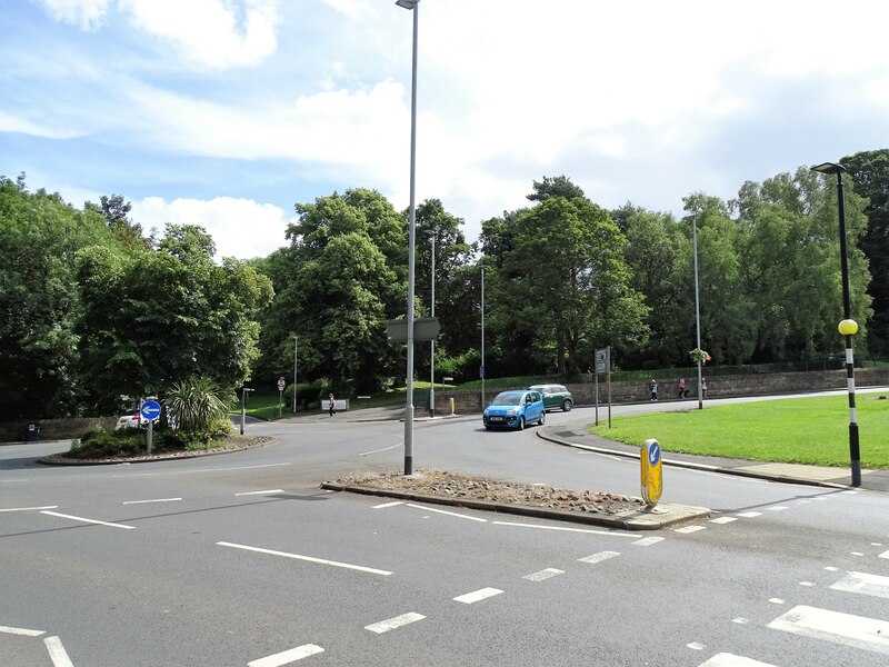 Roundabout At Castle Bank Morpeth Robert Graham Cc By Sa