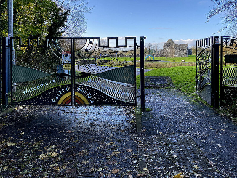 Entrance Derg Castle Park Kenneth Allen Cc By Sa 2 0 Geograph