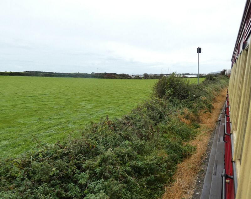 Farmland East Of Ballasalla Gerald England Cc By Sa 2 0 Geograph