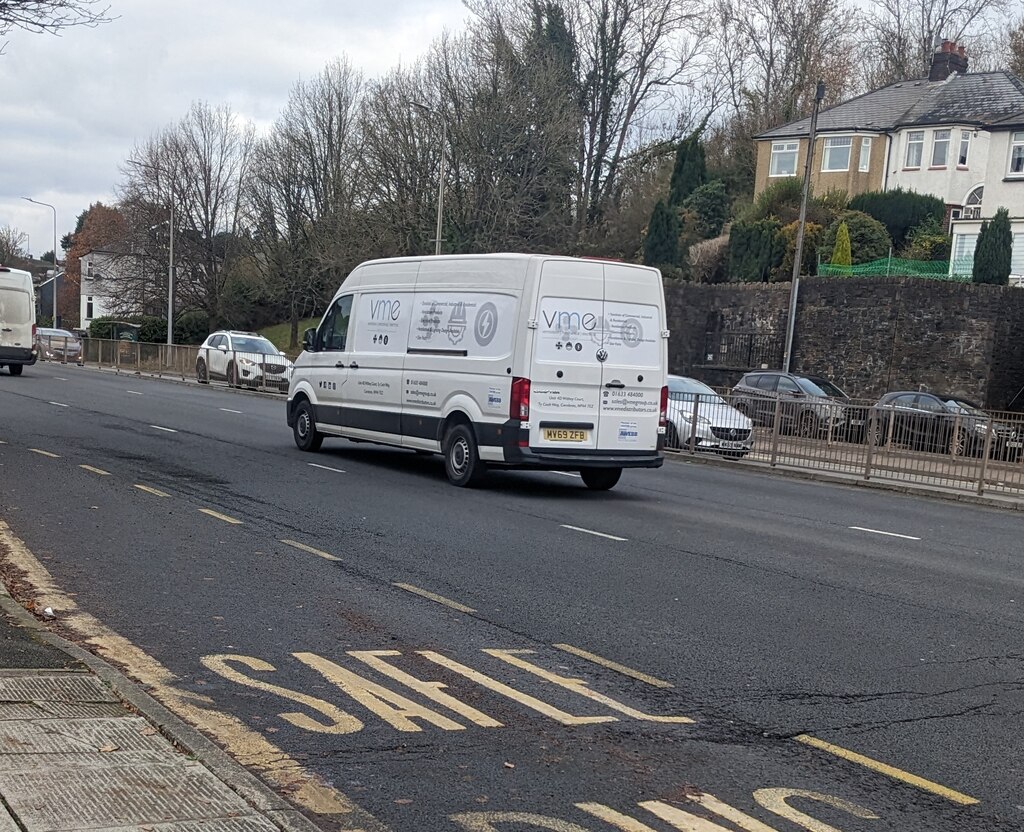 VME White Van Malpas Road Newport Jaggery Cc By Sa 2 0 Geograph