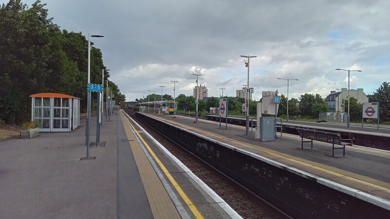 Norwood Junction Station The View Peter Whatley Cc By Sa 2 0