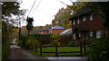 Houses on Potters Hill bridleway near Hambledon