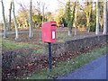 TM3066 : Framlingham Road Postbox by Geographer