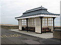 Promenade shelter