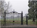 War Memorial Park gates, Park Avenue