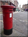 ST8806 : Blandford Forum: postbox № DT11 40, West Street by Chris Downer