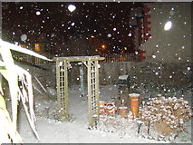 TQ4388 : Snow in my back garden by Robert Lamb