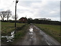 Footpath from the B2139 to Apsley Farm