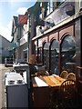 Second-hand shop, Barton