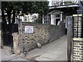 Entrance to Cheyne Mews