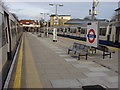 Watford tube station, platforms
