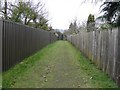 Moorend Road to Greatfield Drive footpath