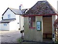 Bus shelter, Woodsford