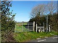 Gate and stile, Mountain Road