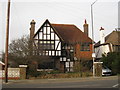 Tudor Court, Priory Avenue