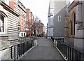 Temple Church, Temple, London EC4 - Churchyard