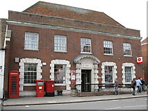 SU8168 : Post Office, Wokingham by don cload