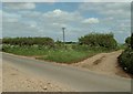 A road crossing part of Chain Walk