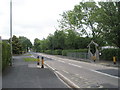 Approaching the entrance to Hart Plain Infant School