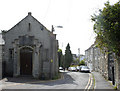 2009 : Old chapel in Church Road, Whitchurch