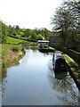 Canal and towpath at Kildwick