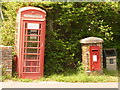 SY9194 : Morden: postbox № BH20 102 and phone, Lower Street by Chris Downer