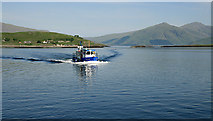 NM9045 : The Lismore ferry arriving at Port Appin jetty by Walter Baxter