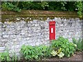 Postbox, West Worldham