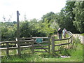 Footpath from Northcroft  Road  approaching Prospect Lane