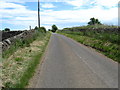 Minor road heading for the A915