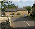 Shipton Gorge, cottages