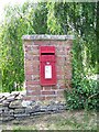 Postbox near Brokenborough