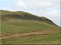 NY7467 : Winshield Crags by Mike Quinn