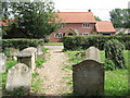 United Reformed Chapel - path through churchyard