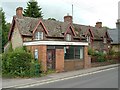 Closed shop, Bladon