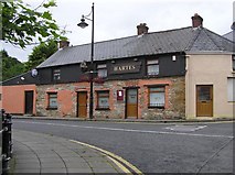 H3398 : Harte's Bar, Lifford by Kenneth  Allen