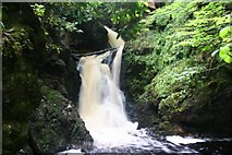 NC8301 : Golspie Waterfall by Andrew Wood