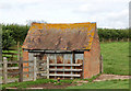 Small byre beside A423 south of Princethorpe (1)