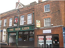 TQ9063 : The Red Lion Public House, Sittingbourne by David Anstiss