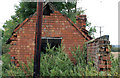 Derelict shed in Hunningham