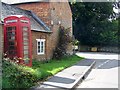 Telephone box, East Kennett